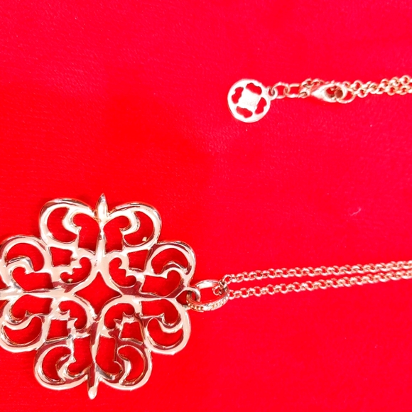 Necklace - Picture 2 of 3